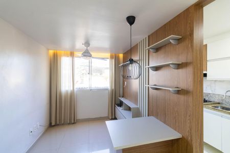 Sala de apartamento à venda com 2 quartos, 44m² em Campo Grande, Rio de Janeiro