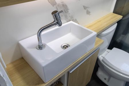Apartamento à venda com 44m², 2 quartos e 1 vaga Apartamento à venda com 44m², 2 quartos e 1 vagaBanheiro