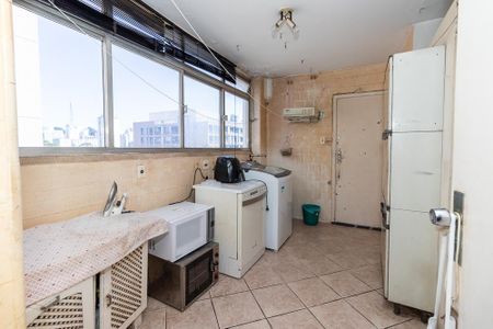 Apartamento à venda com 155m², 3 quartos e 1 vagaÁrea de Serviço