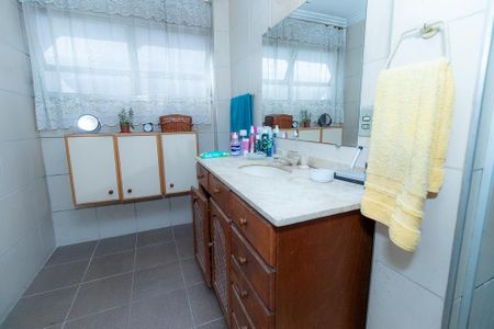 Apartamento à venda com 155m², 3 quartos e 1 vagaBanheiro da Suíte