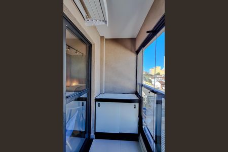 Varanda de kitnet/studio para alugar com 1 quarto, 27m² em Vila Deodoro, São Paulo