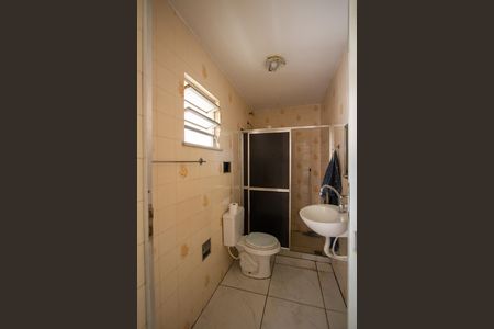Casa para alugar com 70m², 3 quartos e sem vaga Casa para alugar com 70m², 3 quartos e sem vagaBanheiro