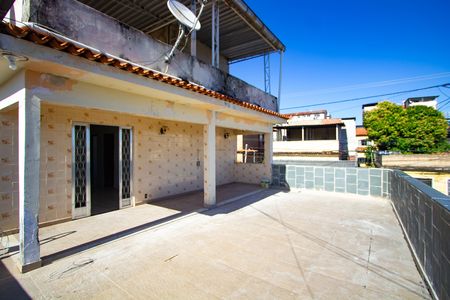 Casa para alugar com 70m², 3 quartos e sem vaga Casa para alugar com 70m², 3 quartos e sem vagaVaranda