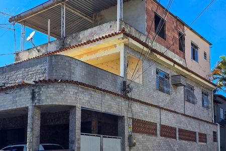 Fachada de casa para alugar com 3 quartos, 70m² em Vila Iara, São Gonçalo