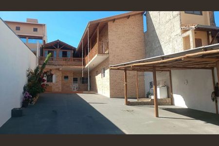 Casa à venda com 5 quartos, 305m² em Parque Cecap, Valinhos