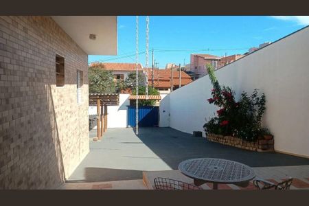 Casa à venda com 305m², 5 quartos e 3 vagas