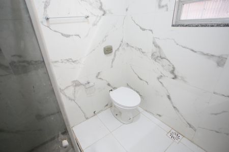 Casa para alugar com 90m², 3 quartos e sem vagaBanheiro Social
