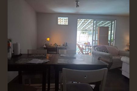 Apartamento à venda com 4 quartos, 266m² em Barra da Tijuca, Rio de Janeiro