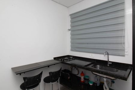 Apartamento para alugar com 30m², 1 quarto e sem vaga Apartamento para alugar com 30m², 1 quarto e sem vagaCozinha e Área de Serviço