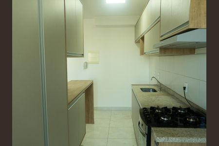 Cozinha de apartamento para alugar com 3 quartos, 80m² em Balneário Tropical, Paulínia