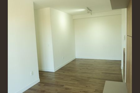 Sala de apartamento para alugar com 3 quartos, 80m² em Balneário Tropical, Paulínia