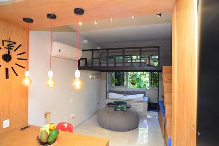 Studio para alugar com 32m², 1 quarto e 1 vaga Studio para alugar com 32m², 1 quarto e 1 vagaSala