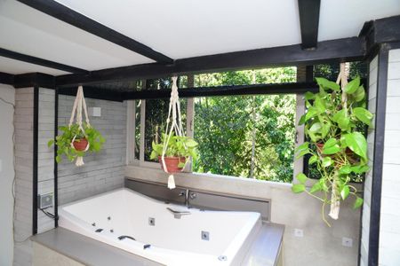 Studio para alugar com 32m², 1 quarto e 1 vaga Studio para alugar com 32m², 1 quarto e 1 vagaBanheira
