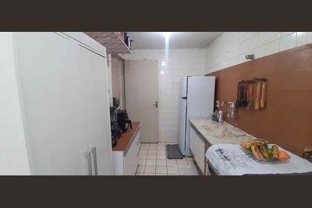 Cozinha de apartamento à venda com 2 quartos, 56m² em Bandeiras, Osasco