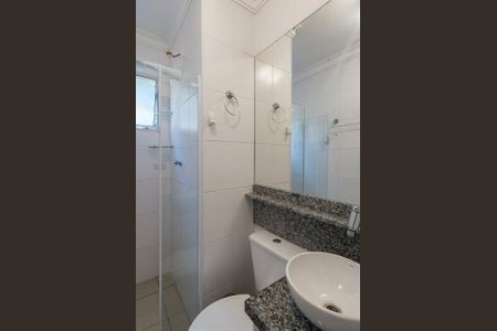 Banheiro de casa de condomínio à venda com 2 quartos, 95m² em Baronesa, Osasco