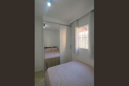 Quarto de casa de condomínio à venda com 2 quartos, 95m² em Baronesa, Osasco