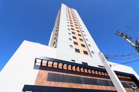 Apartamento à venda com 57m², 2 quartos e 1 vagaÁrea comum - Fachada