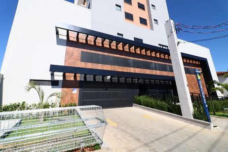 Apartamento à venda com 57m², 2 quartos e 1 vagaÁrea comum - Fachada