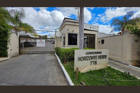 Fachada condomínio  de apartamento para alugar com 2 quartos, 50m² em Bernardo de Souzaa, Vespasiano