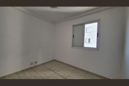Apartamento para alugar com 65m², 3 quartos e 2 vagas Apartamento para alugar com 65m², 3 quartos e 2 vagasQuarto 2