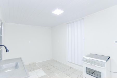 Cozinha  de casa para alugar com 1 quarto, 60m² em Vila Itapegica, Guarulhos