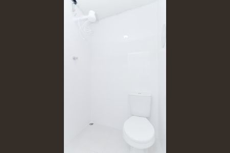 Banheiro de casa para alugar com 1 quarto, 60m² em Vila Itapegica, Guarulhos