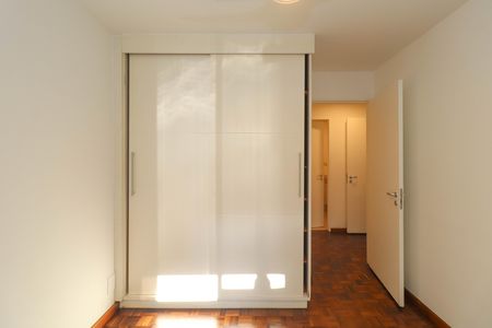 Apartamento para alugar com 112m², 3 quartos e 1 vagaQuarto 1