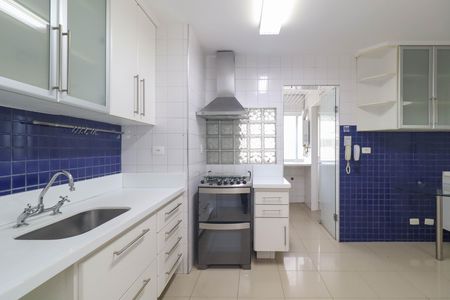 Cozinha de apartamento para alugar com 3 quartos, 112m² em Jardim Paulista, São Paulo
