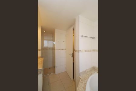 Apartamento para alugar com 112m², 3 quartos e 1 vagaBanBanheiro da Suíte heiro da Suíte 