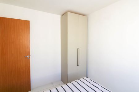 Quarto 1 de apartamento para alugar com 2 quartos, 42m² em São José, Canoas