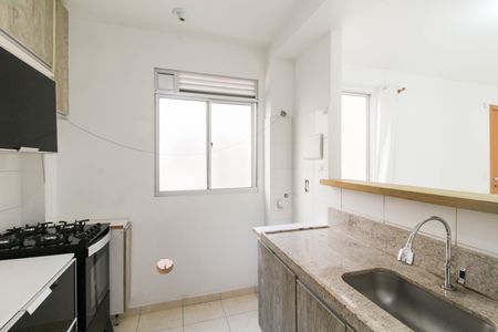 Cozinha de apartamento para alugar com 2 quartos, 42m² em São José, Canoas
