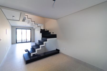 Sala de casa à venda com 3 quartos, 160m² em Parque São Lucas, São Paulo