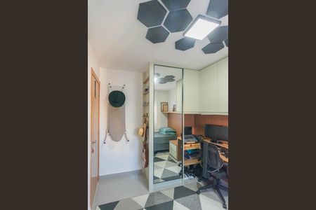 Apartamento à venda com 70m², 2 quartos e 1 vaga Apartamento à venda com 70m², 2 quartos e 1 vagaQuarto