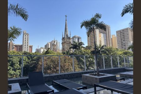 Apartamento para alugar com 75m², 2 quartos e 2 vagas