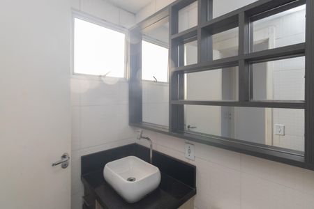 Banheiro de apartamento à venda com 2 quartos, 45m² em Ponte Grande, Guarulhos
