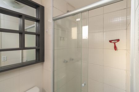 Apartamento à venda com 45m², 2 quartos e 1 vaga Apartamento à venda com 45m², 2 quartos e 1 vagaBanheiro