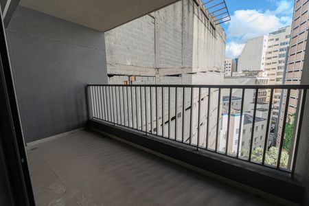 Studio para alugar com 28m², 1 quarto e sem vaga Studio para alugar com 28m², 1 quarto e sem vagaSacada