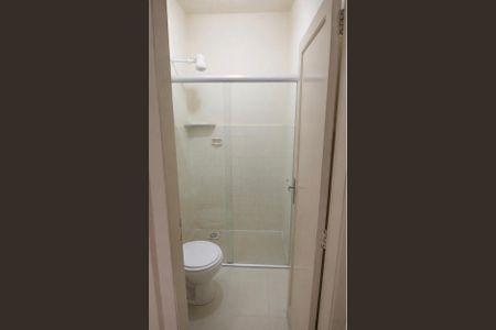 Banheiro de apartamento para alugar com 2 quartos, 70m² em Cachambi, Rio de Janeiro