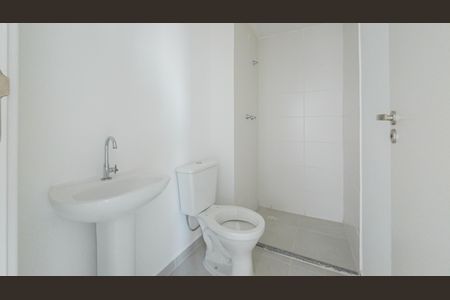 Banheiro de apartamento à venda com 2 quartos, 38m² em Vila Campanela, São Paulo
