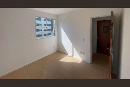 Apartamento para alugar com 42m², 2 quartos e sem vaga Apartamento para alugar com 42m², 2 quartos e sem vagaQuarto