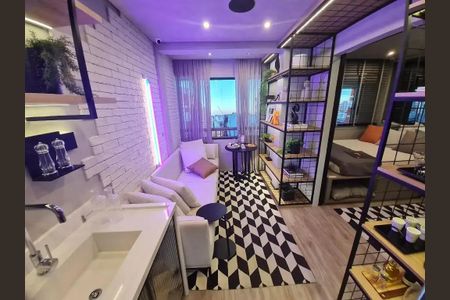 Apartamento à venda com 25m², 2 quartos e sem vaga