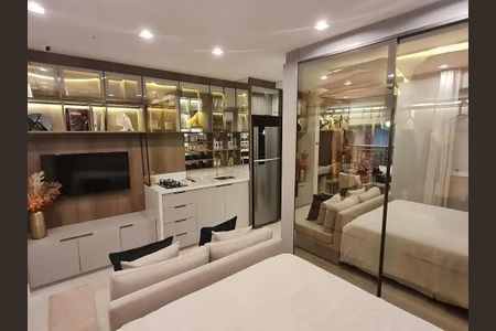 Apartamento à venda com 25m², 2 quartos e sem vaga