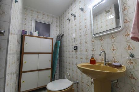 Apartamento à venda com 97m², 3 quartos e 1 vaga Apartamento à venda com 97m², 3 quartos e 1 vagaBanheiro
