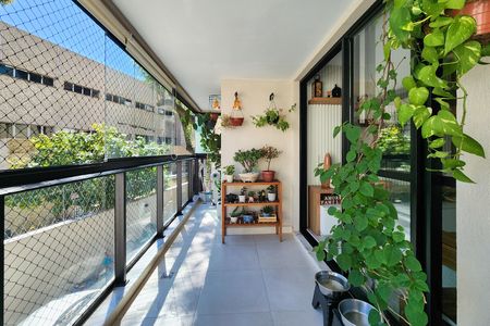 Varanda  de apartamento à venda com 2 quartos, 79m² em Maracanã, Rio de Janeiro