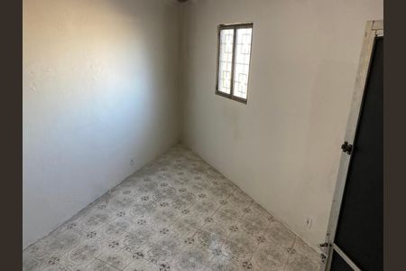 Sala de kitnet/studio para alugar com 1 quarto, 36m² em Cavalcanti, Rio de Janeiro
