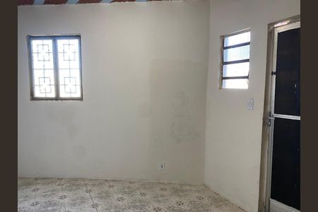 Sala de kitnet/studio para alugar com 1 quarto, 36m² em Cavalcanti, Rio de Janeiro