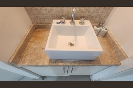 Apartamento para alugar com 49m², 1 quarto e 1 vaga Apartamento para alugar com 49m², 1 quarto e 1 vagaBanheiro