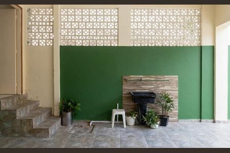 Casa à venda com 160m², 5 quartos e 1 vaga Casa à venda com 160m², 5 quartos e 1 vagaÁrea Externa