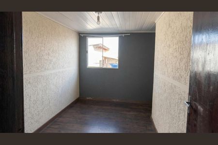 Quarto de casa à venda com 5 quartos, 160m² em Cajuru, Curitiba