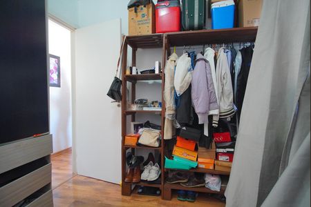 Quarto 2 de apartamento à venda com 2 quartos, 40m² em Mário Quintana, Porto Alegre